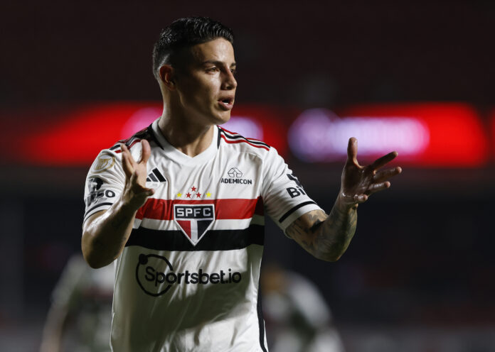 James não foi bem em sua curta passagem pelo São Paulo. (Foto: Rubens Chiri/Saopaulofc.net)